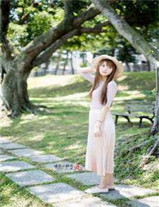 《老头日少女的DD视频-韩国2023R级理论电影》