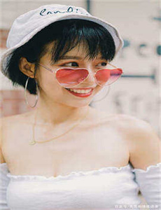 《水蜜桃8844-女生胸片曝光》