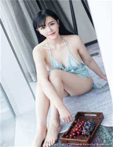 《丰满性熟妇抽插-翁公含着她的乳》